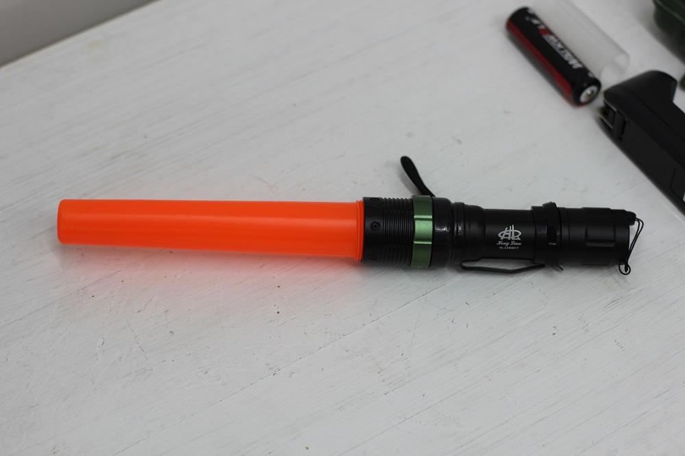 Lampara led de mano T6 con cono naranja 3 pasos - Imagen 3