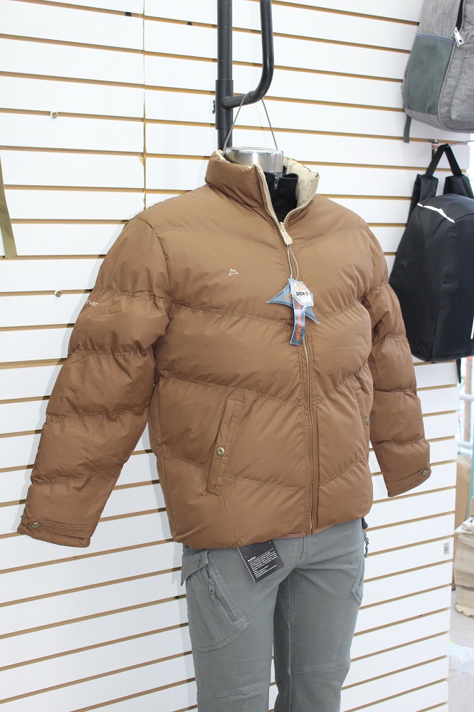 Chamarra pluma de ganso doble vista cafe claro / caky